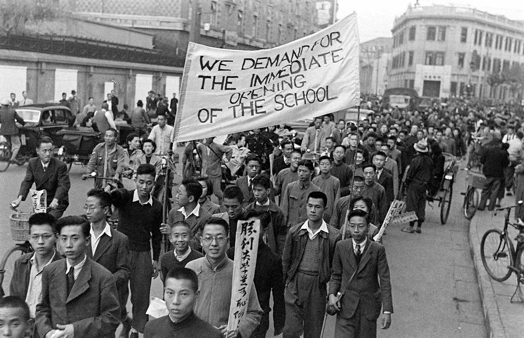 乔治摄民末期上海之影像1940-1949上辑1699幅+下辑1710幅原胶封面